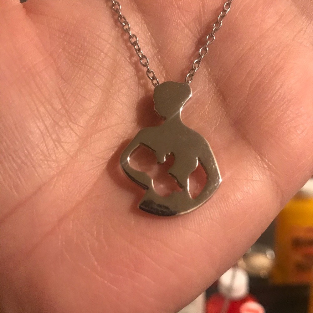 Mom necklace - Picture 3 of 3